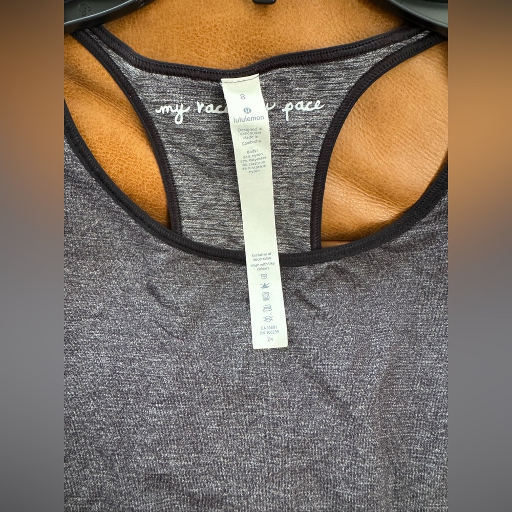 Lululemon tank